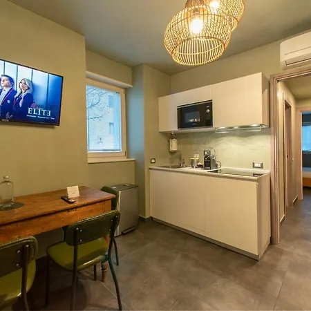 Cityu - Milano 25 Centro Con Parcheggio Privato Gratuito 트렌토