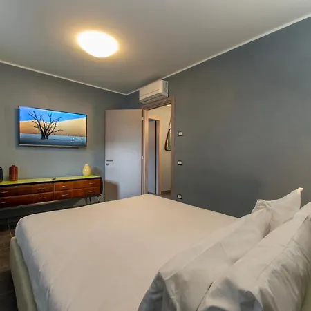 Apartment Cityu - Milano 25 Centro Con Parcheggio Privato Gratuito Trient